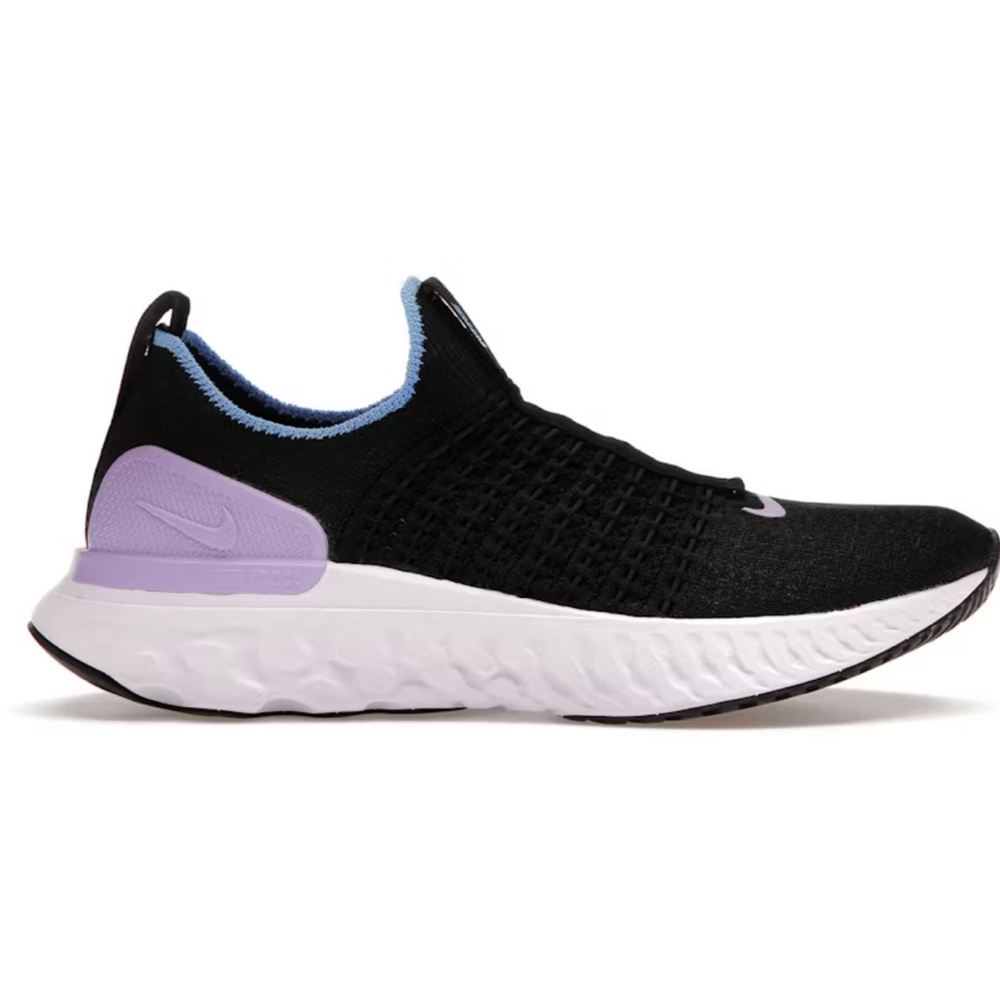 Nike React Phantom Run Flyknit 2 - Women’s size 7